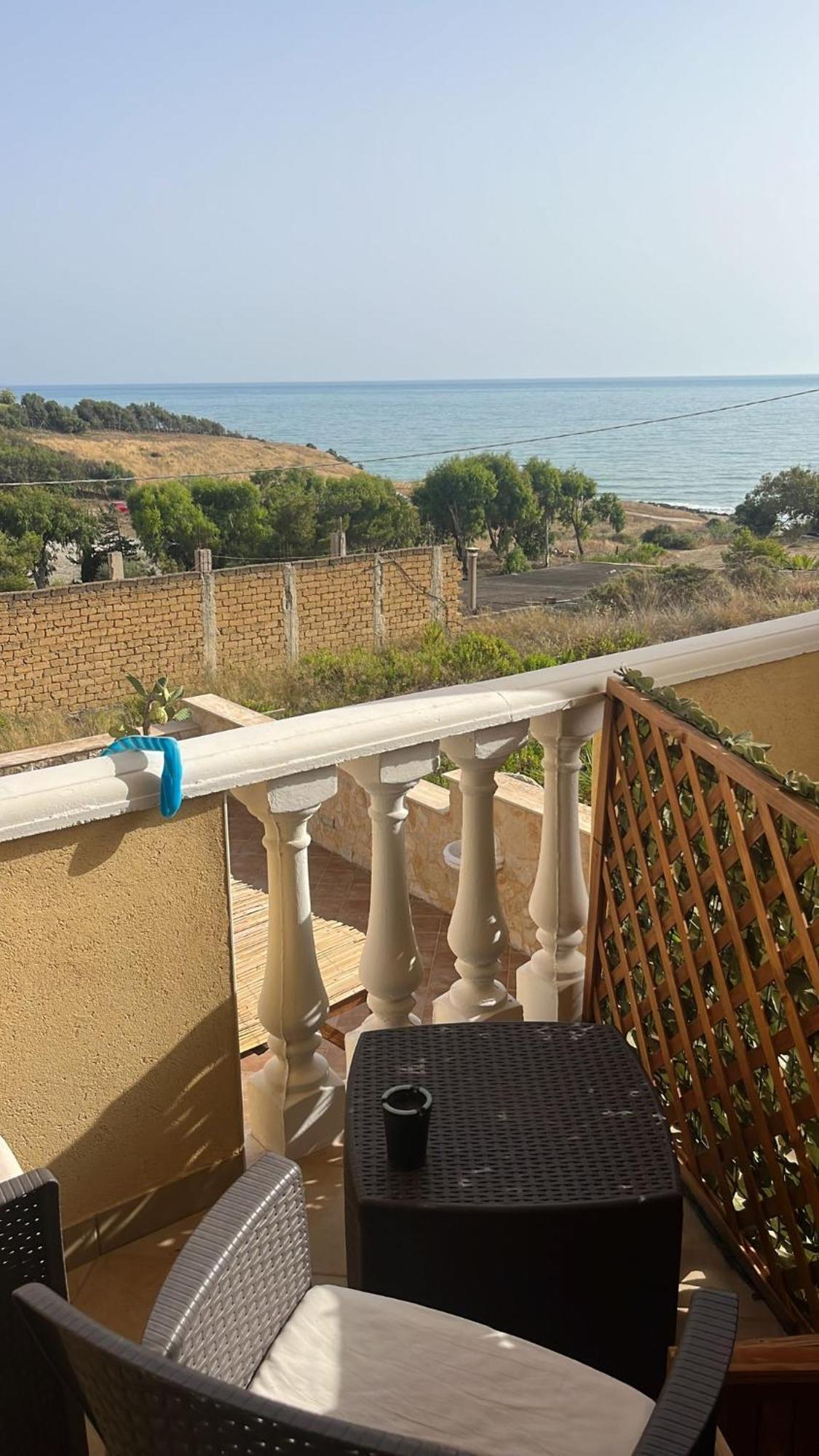 לינה וארוחת בוקר ריאלמונטה Al Faro מראה חיצוני תמונה